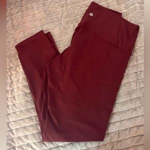 Lululemon Wunder under high rise luxtreme size 8 25 inch
